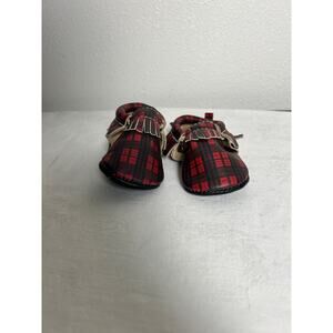 Freshly Picked Leather Moccasins Red Plaid Soft Soles Fringe Baby Shoes Size 2